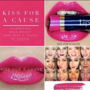 Lipsense- Kiss for a cause